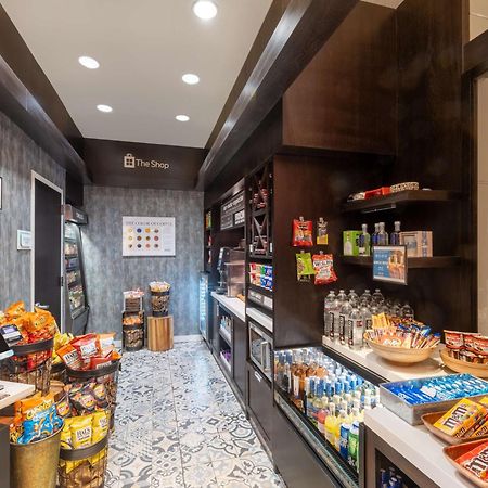 Hilton Garden Inn West 35Th Street Нью-Йорк Экстерьер фото