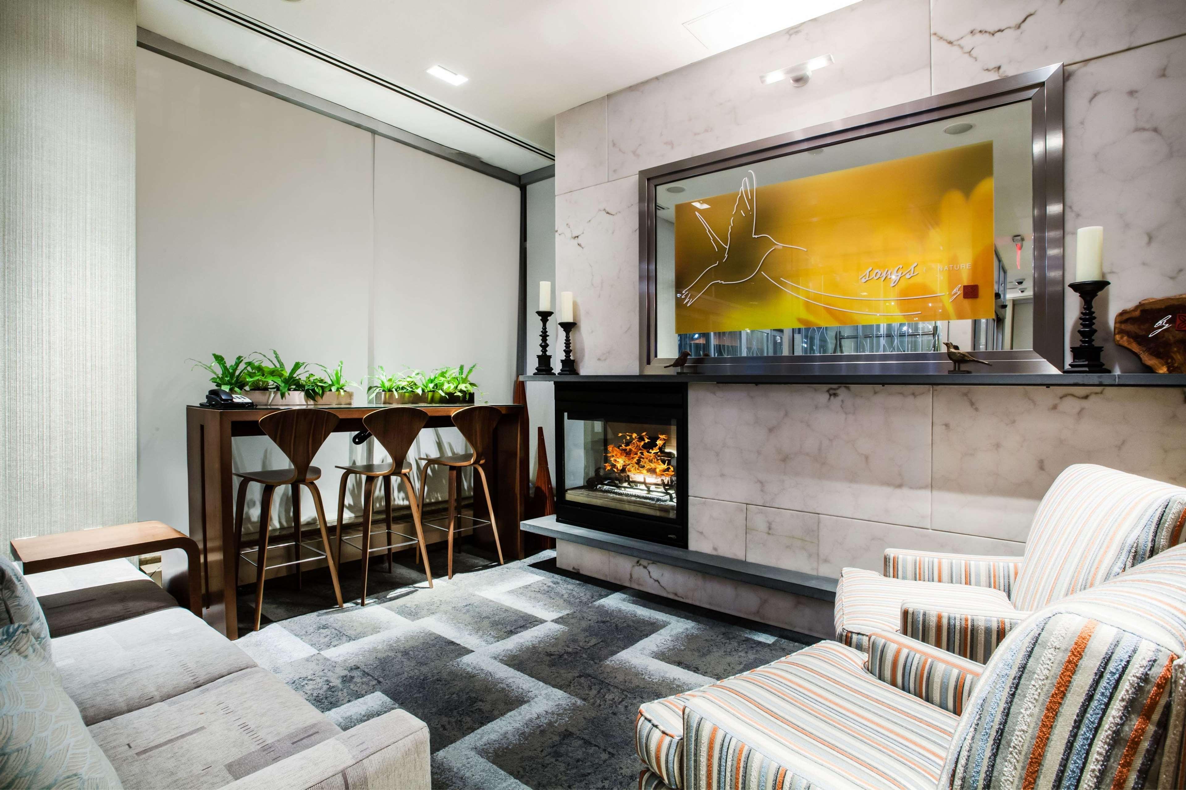 Hilton Garden Inn West 35Th Street Нью-Йорк Экстерьер фото