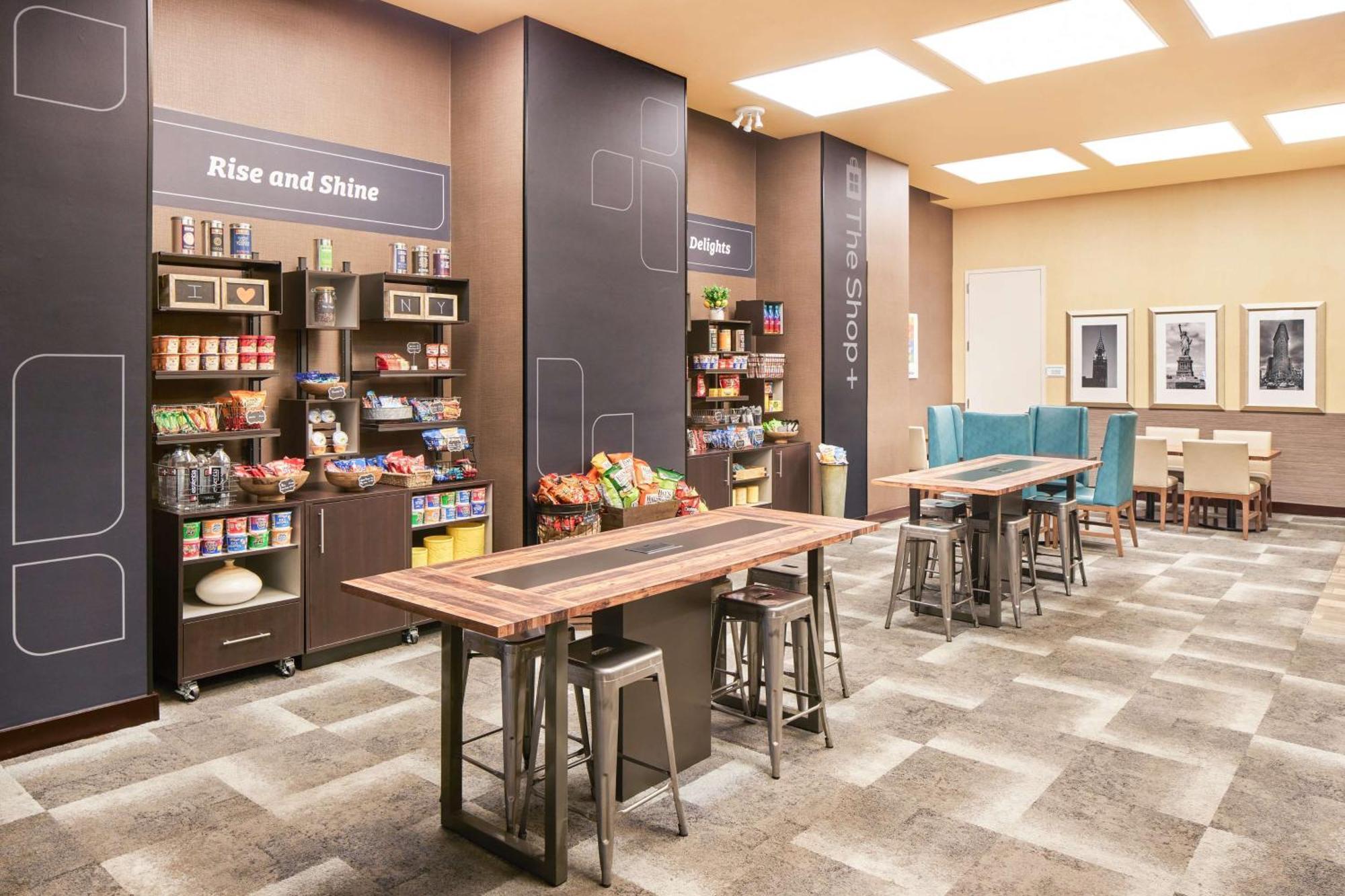 Hilton Garden Inn West 35Th Street Нью-Йорк Экстерьер фото